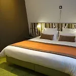 Otel Du Parc 3*