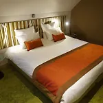 Du Parc Szálloda Ath